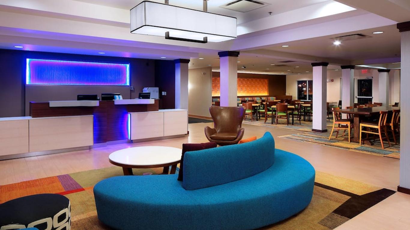 Fairfield Inn & Suites Newark Liberty International Airport