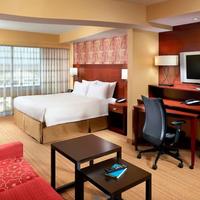 Courtyard by Marriott Clarksville