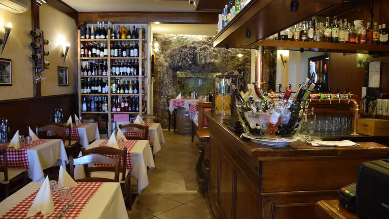 Albergo Ristorante Montebaldo