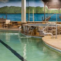 La Quinta Inn & Suites by Wyndham Lake George