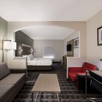 Quality Inn And Suites Dfw Airport South