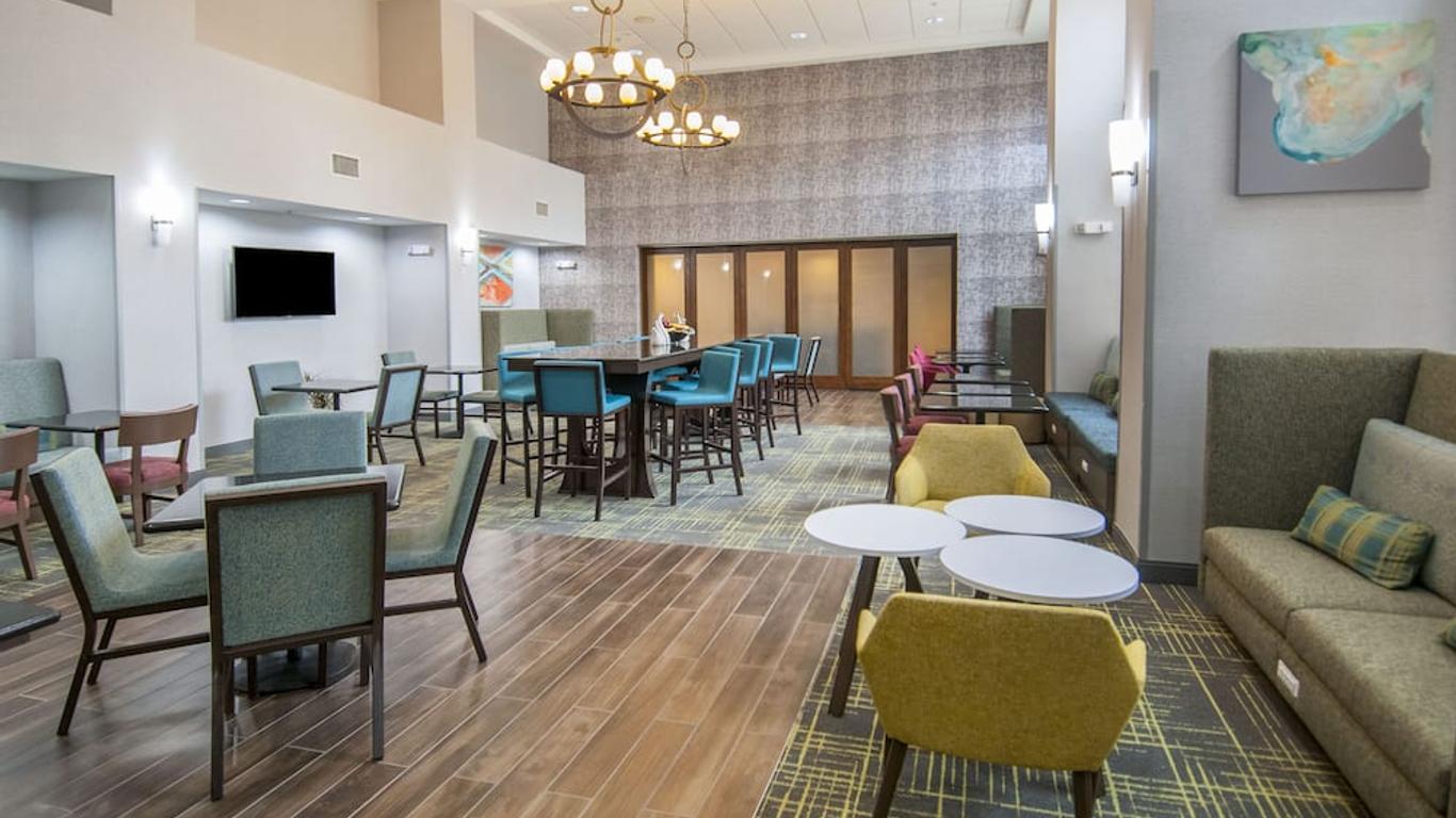 Hampton Inn & Suites Baton Rouge/Port Allen