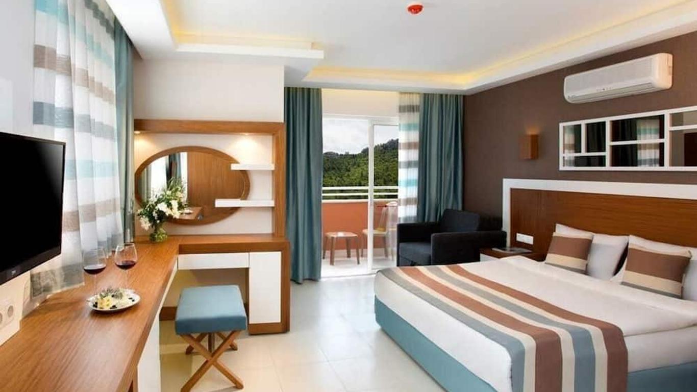 Lavia Hotels Kemer