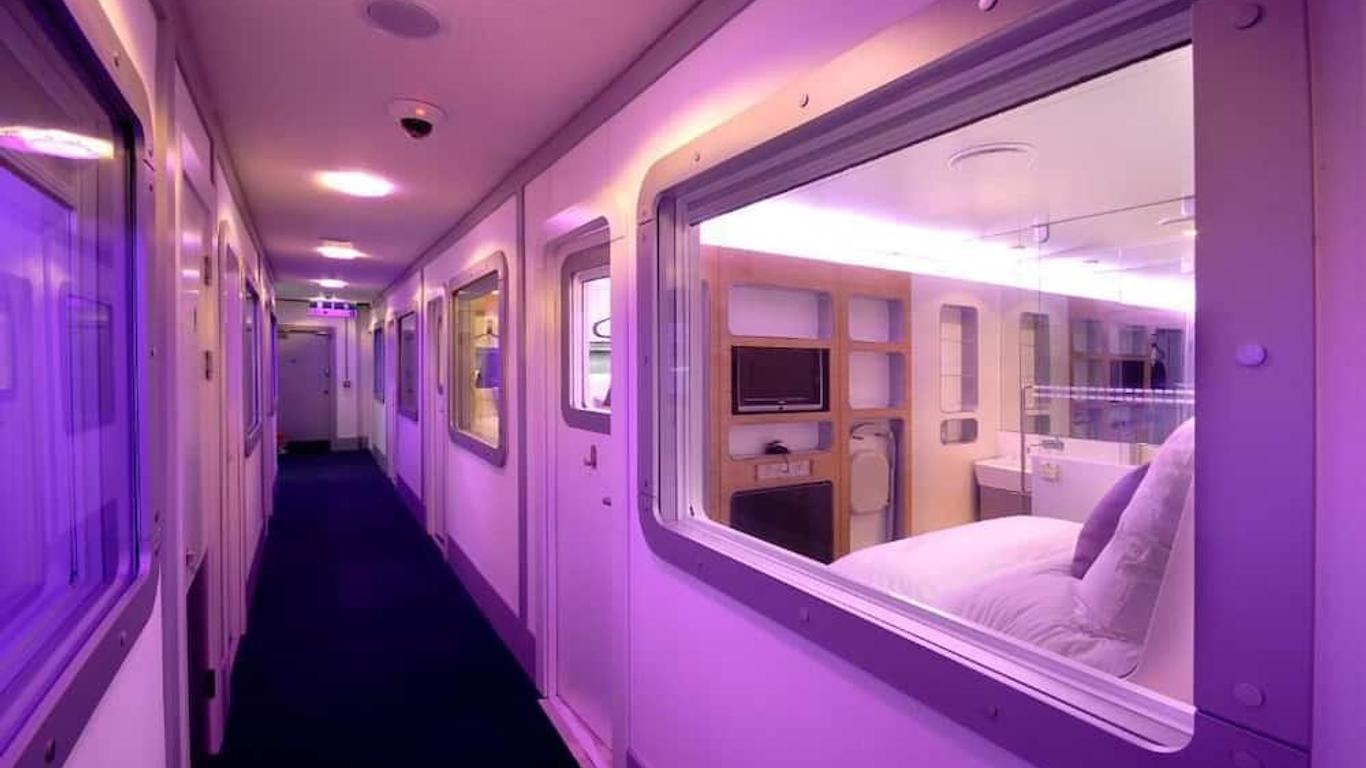 Yotel Amsterdam Schiphol