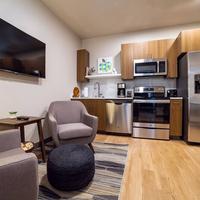 Riverfront Park Travel Apartments