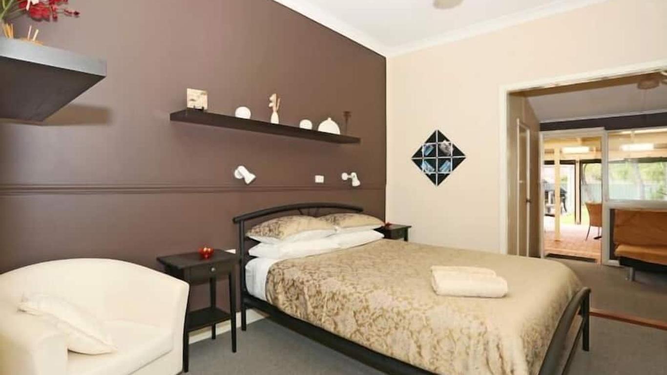 Busselton Guest House