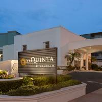 La Quinta Inn & Suites by Wyndham Oceanfront Daytona Beach