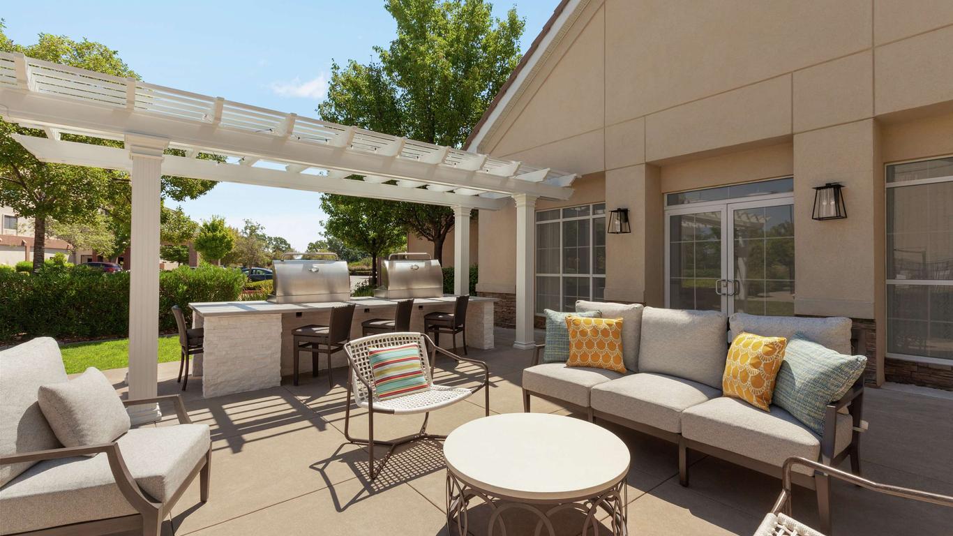 Homewood Suites by Hilton Sacramento - Roseville