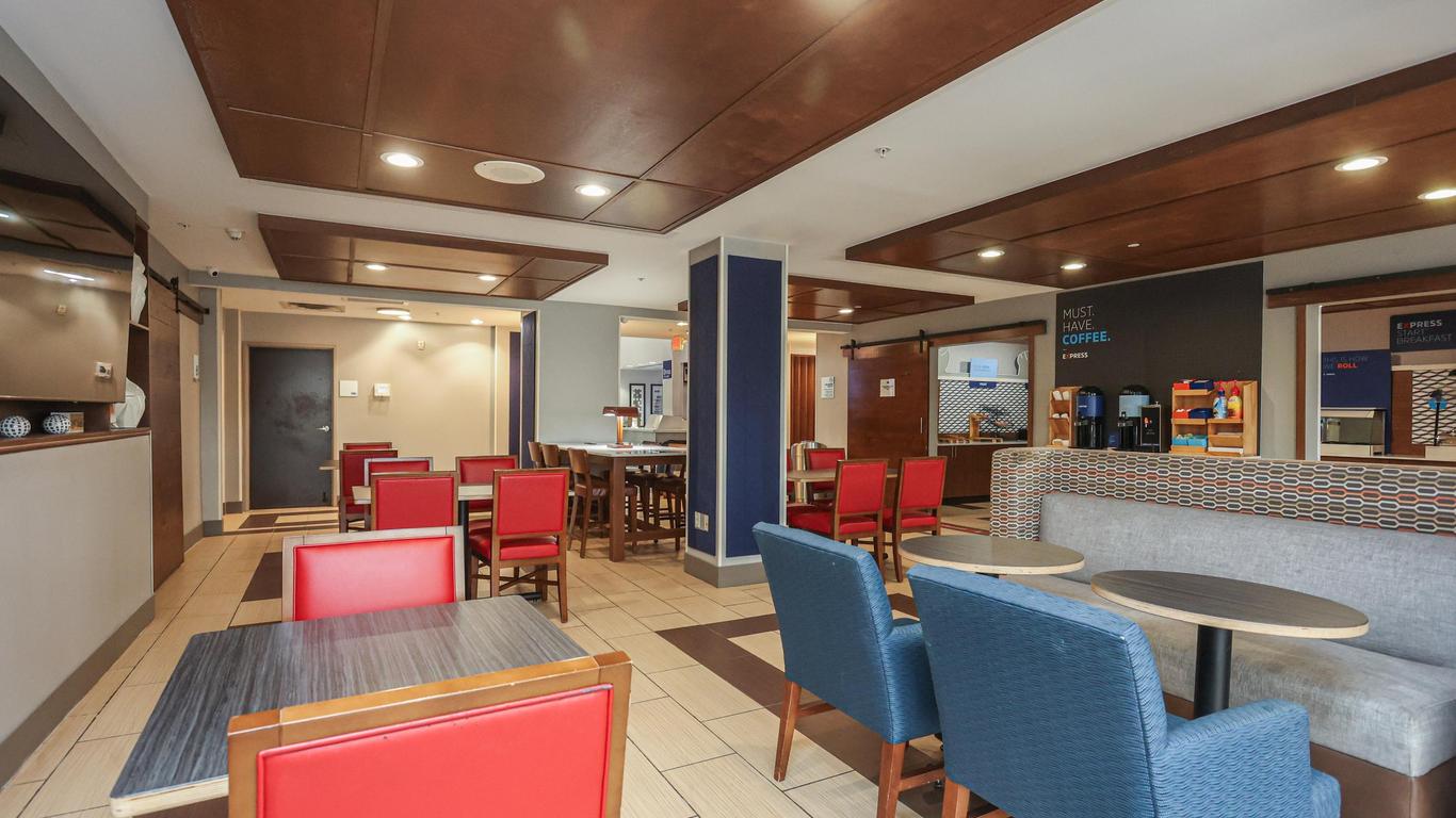 Holiday Inn Express Tulsa South Bixby