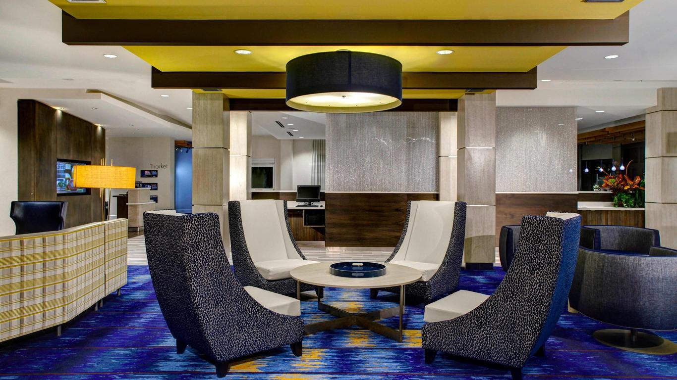 Courtyard by Marriott Carrollton